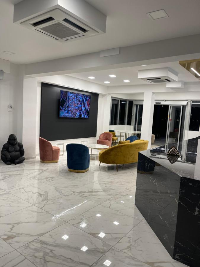 Hotel Elsa มิลาโน แมริตทิมา ภายนอก รูปภาพ